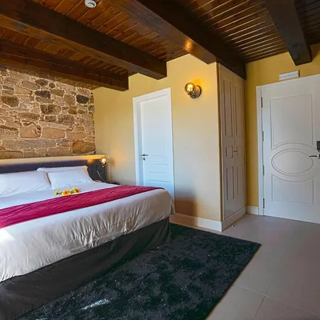 Отель As Torres Da Hermida